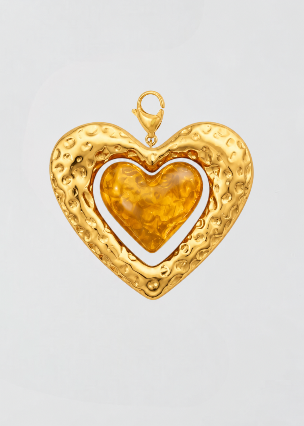 Charm Doble Corazón Mostaza