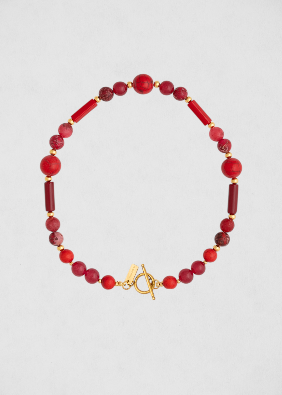 Collar Rojo Entero Es El Nuevo Básico Cool De Lulàs Cierre Especial