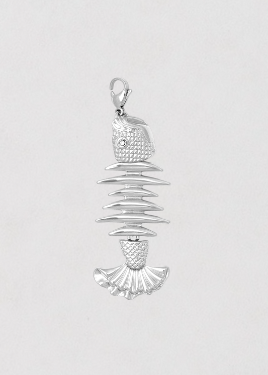 Charm Pez Plateado Lo Único Que Necesita Tu Collar