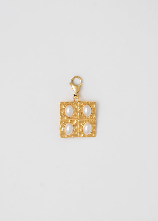 Charm Botón Dorado Vintage Perlas Y Cuadrado Aporta Solidez A Tu Mix