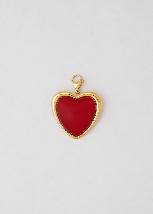 Charm Corazón Rojo Y Dorado Me Lo Imagino Solo Y Ya Me Eleva El Look
