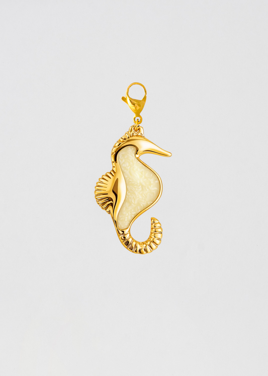 Charm Caballito de Mar Crema El Más Mono