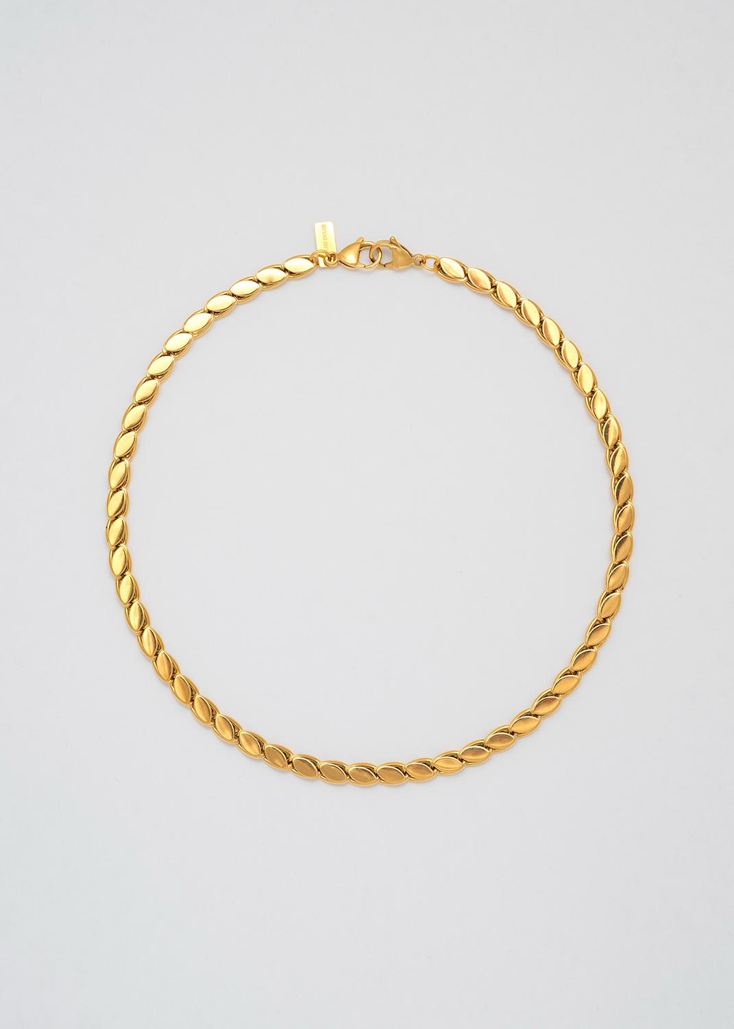 Collar Fino Dorado Multiposición Espigueta