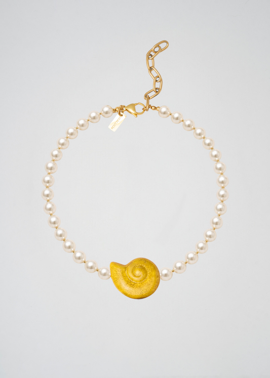 Flattering and Special Necklace No Other Yellow Seashell