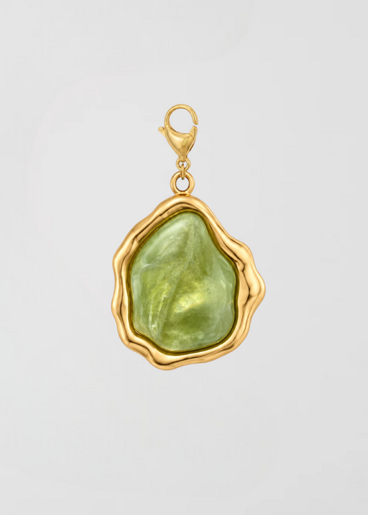 Charm Medalla Imperfecta Verde
