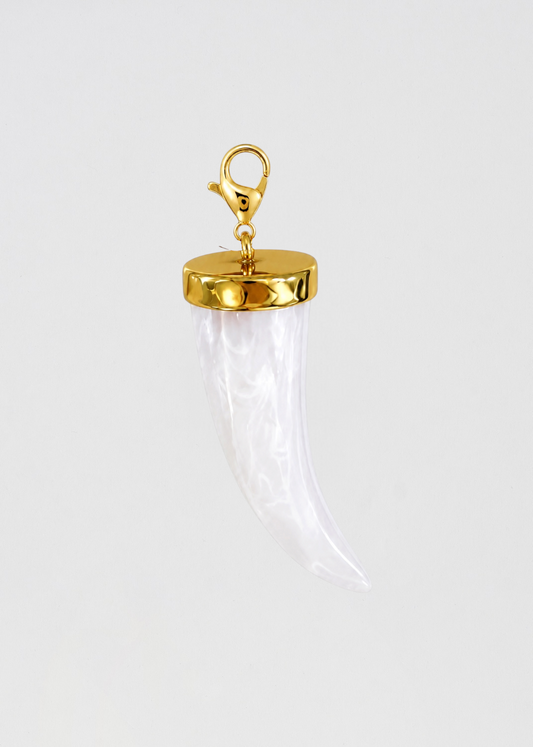 Charm Cuerno Precioso Blanco