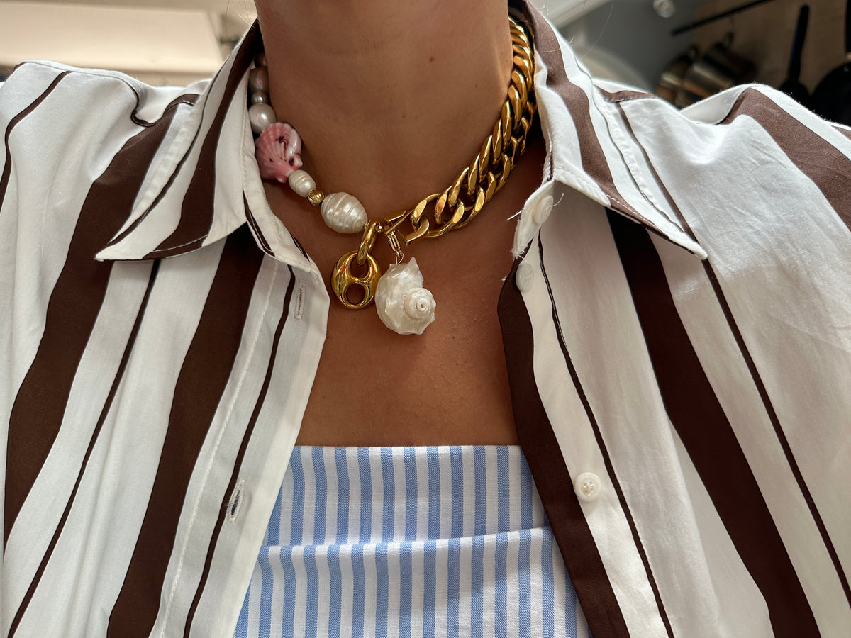 Collar Fav De La Boss Essence Edition