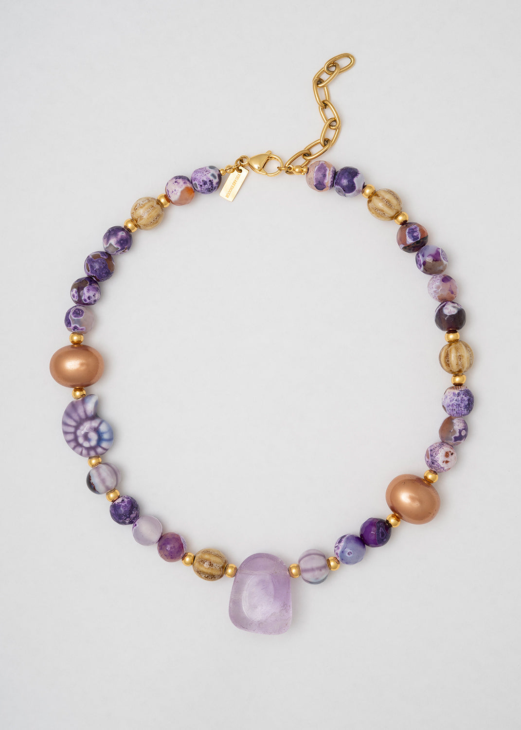 Collar Elegante Lila, Ese Color Que Tanto Favorece