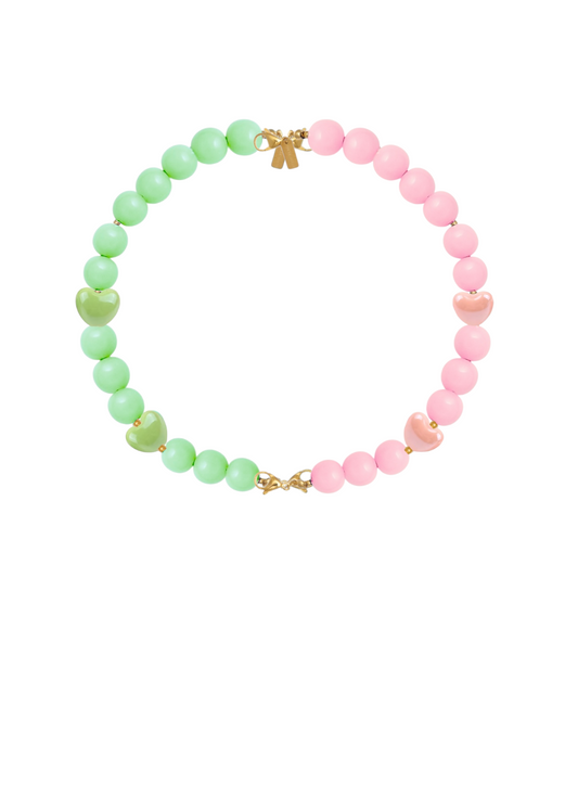 Collar Verde Y Rosa Es Una Combinación Perfecta