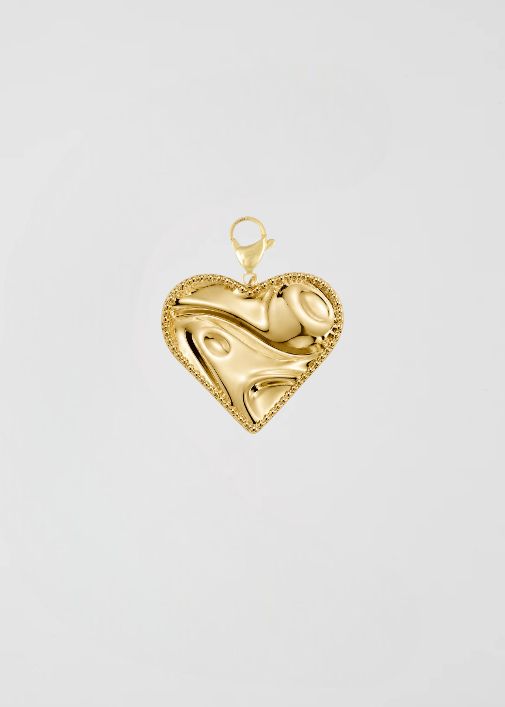Charm Corazón Diferente