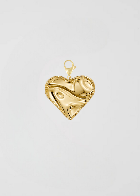 Charm Corazón Diferente