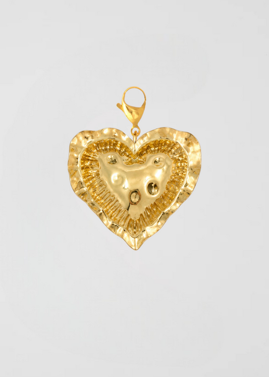 Charm Corazón Amartillado