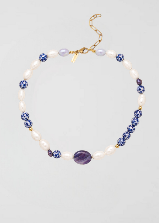 Collar Elegante Con Un Toque Especial