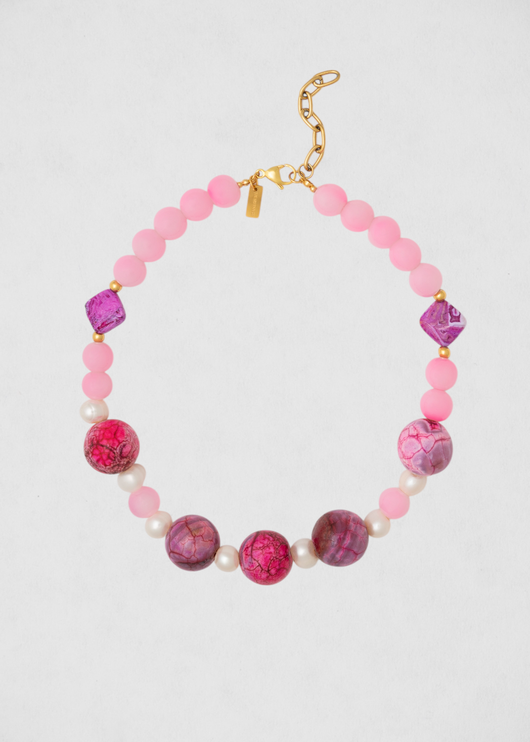 Collar Rosa Es Un Best Seller Porque Todo lo Rosa Vuela