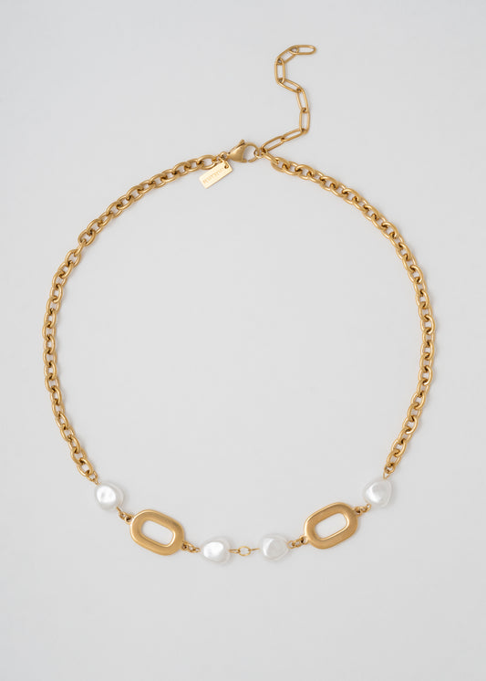 Collar Fino Dorado Perlas Elegante