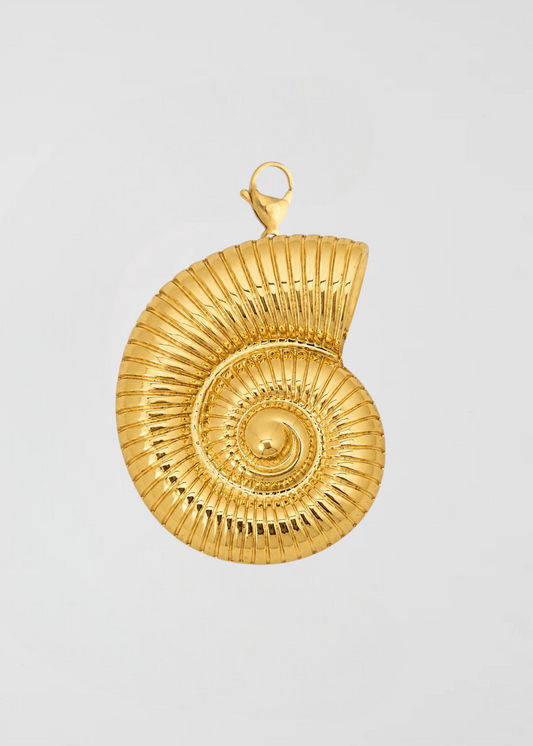 Charm Caracola Dorada Base Perfecta