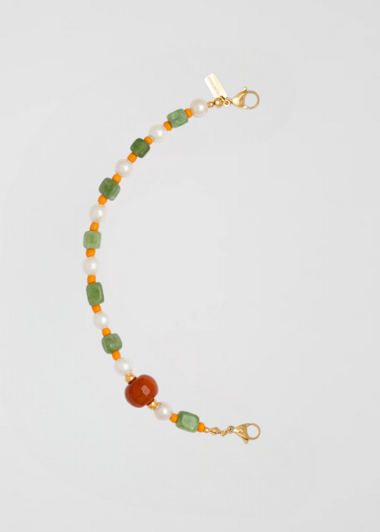 Half-Chain Lime and Peach Cocktail