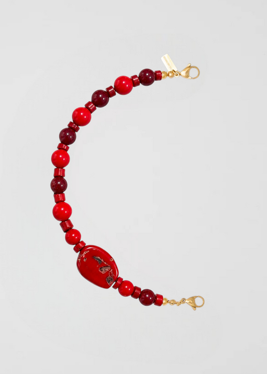 Mitad Cadena Diferentes Tonos Rojos
