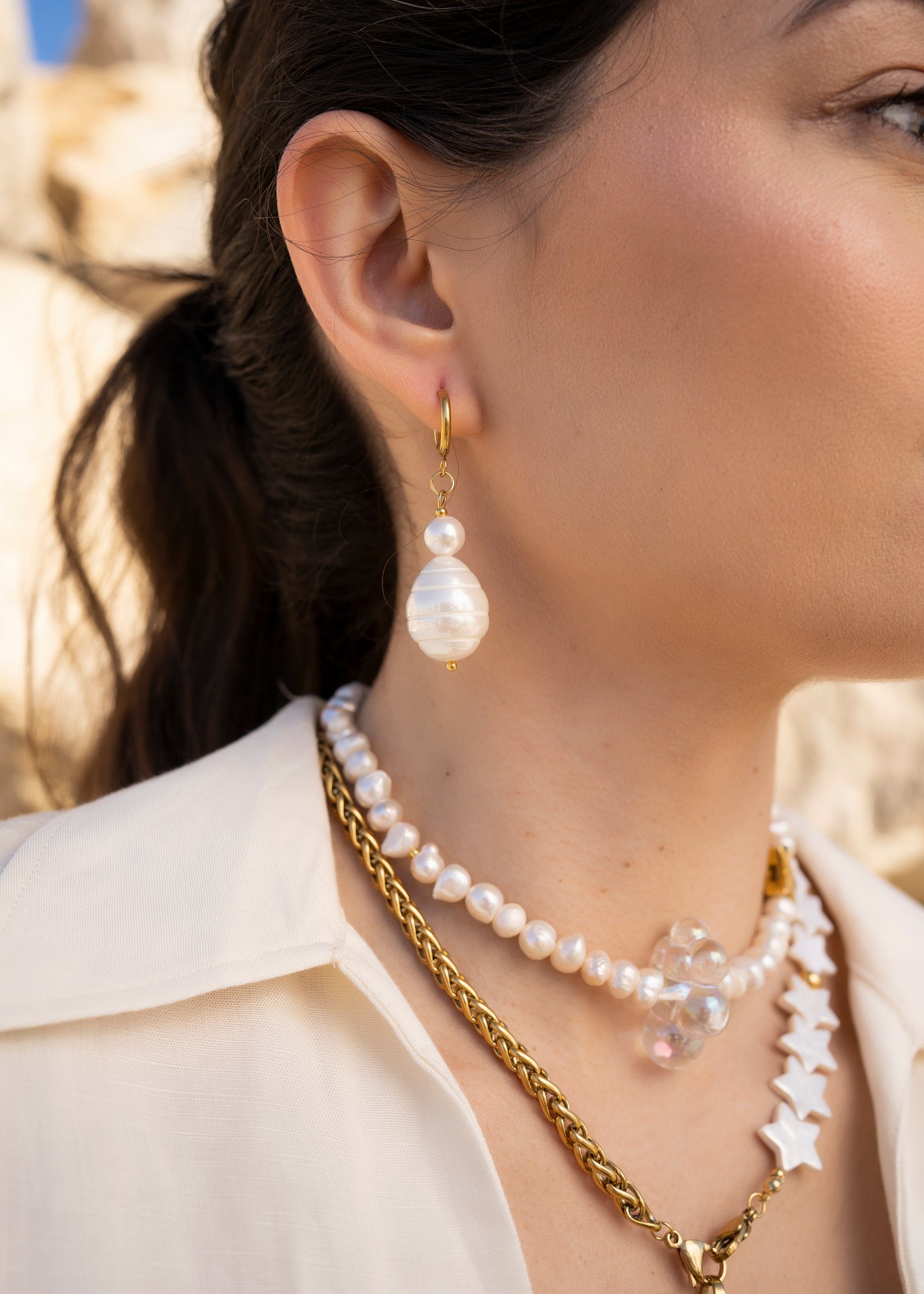 Pendientes Lulás_Lulás, nueva colección joyas, joyas verano, complementos primavera, complementos de perla, perlas en pendientes, pendiente con perla, pendientes largos.