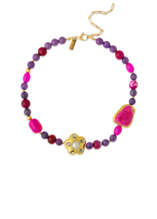 collar piedra naturales, cadena morada y rosa, cadena colores, cadena con charms, charms para cadenas