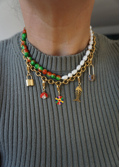 CadenaChainedyCadenaGreenconCharms