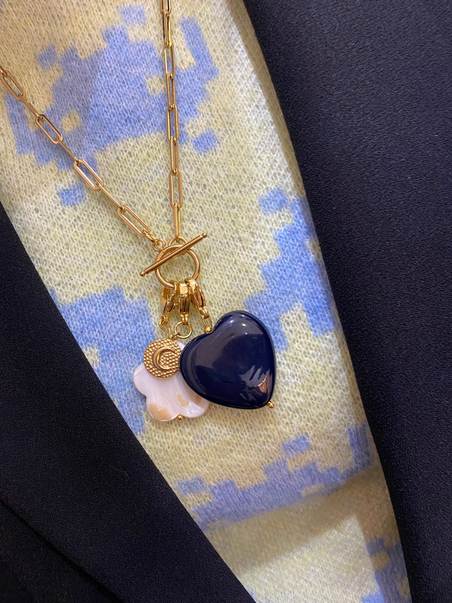 Corazón Lapislázuli Charm